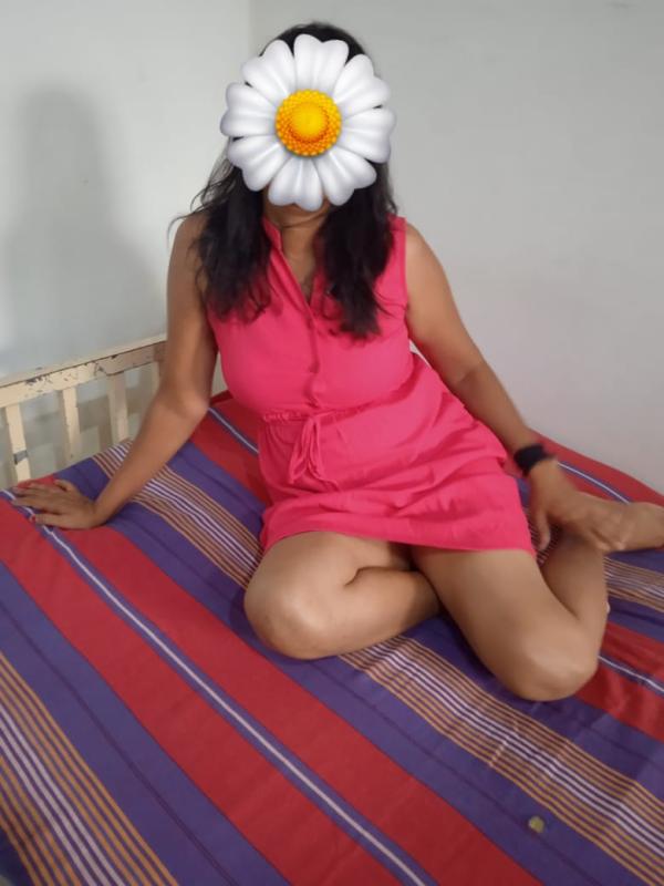 girls-personal photo of Lanka Ads