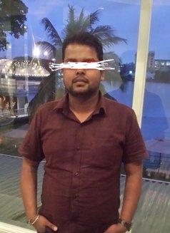 boys-personal photo of Lanka Ads