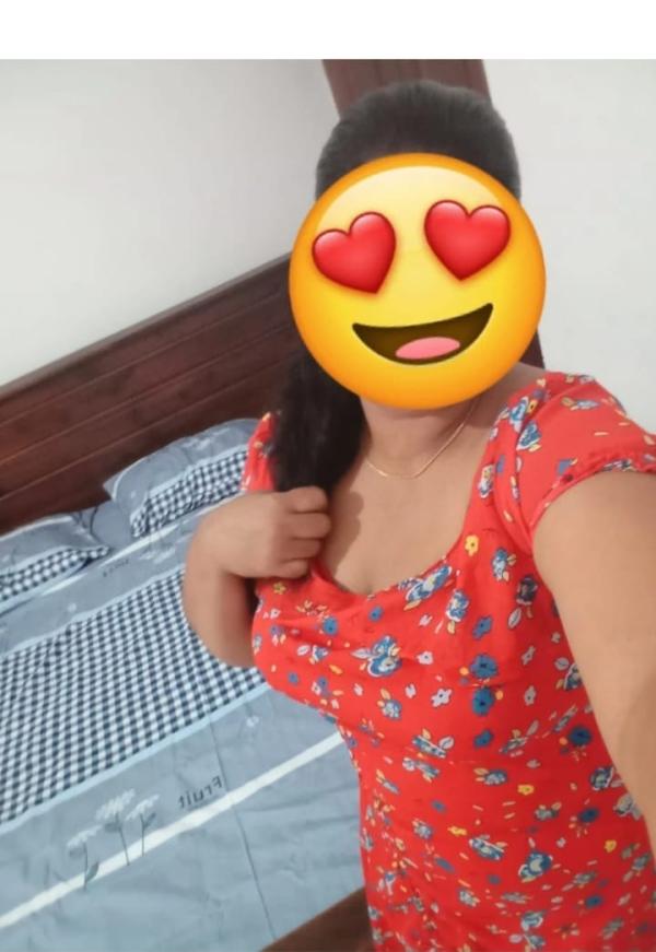 girls-personal photo of Lanka Ads