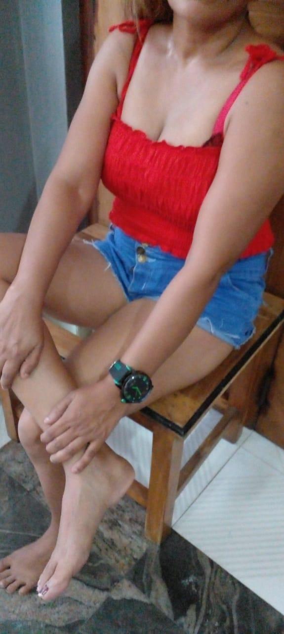 girls-personal photo of Lanka Ads