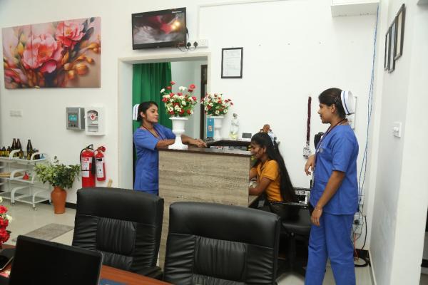 spa photo of Lanka Ads