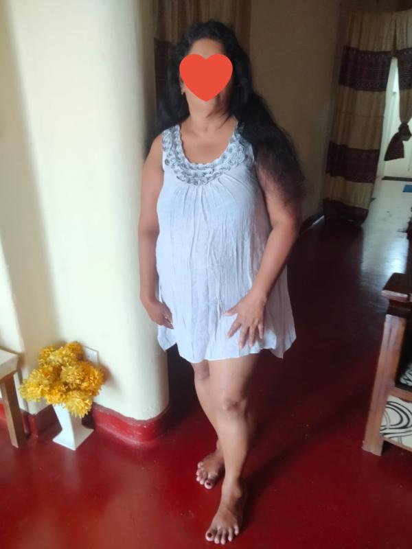 girls-personal photo of Lanka Ads