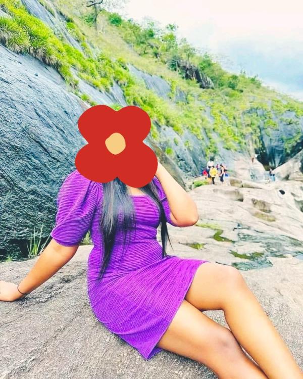 girls-personal photo of Lanka Ads