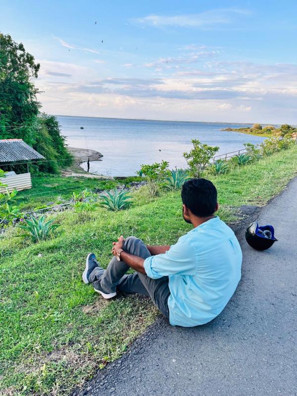 boys-personal photo of Lanka Ads