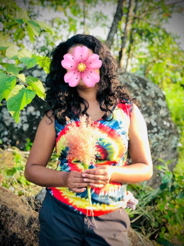 girls-personal photo of Lanka Ads