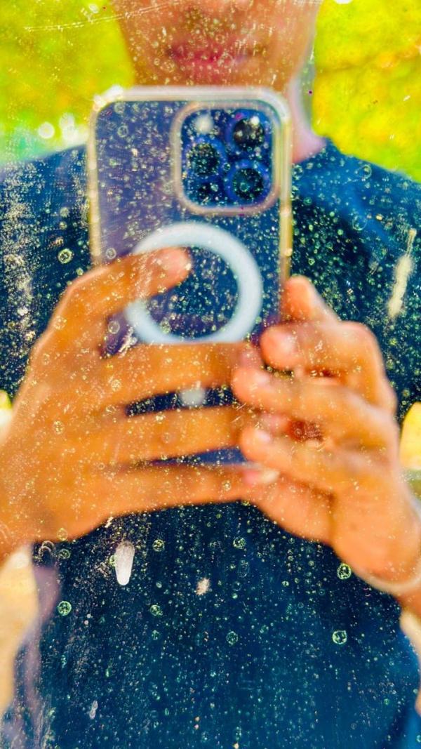 boys-personal photo of Lanka Ads