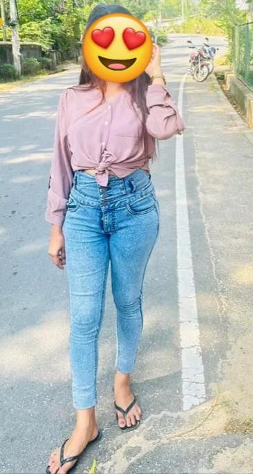 girls-personal photo of Lanka Ads