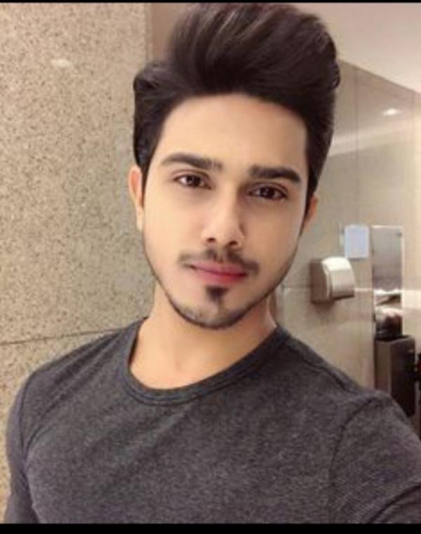 boys-personal photo of Lanka Ads