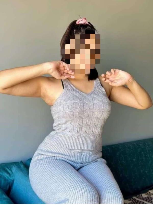 girls-personal photo of Lanka Ads