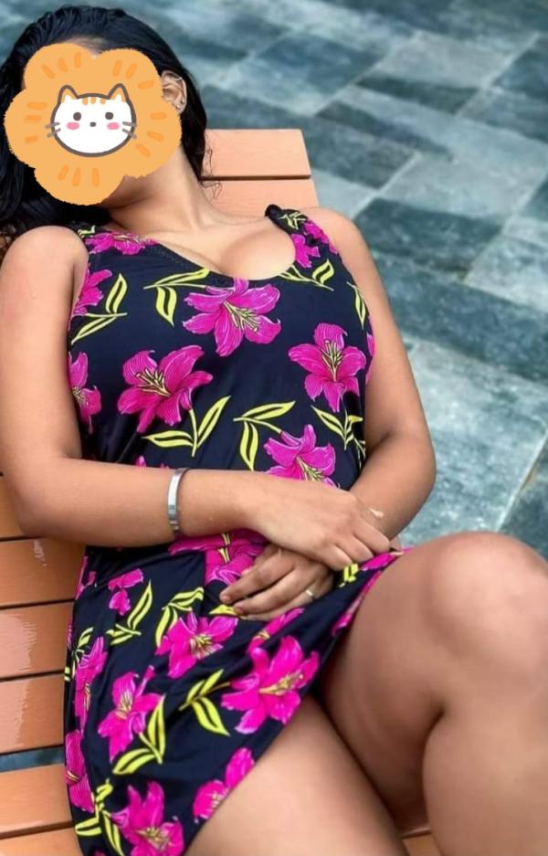 girls-personal photo of Lanka Ads