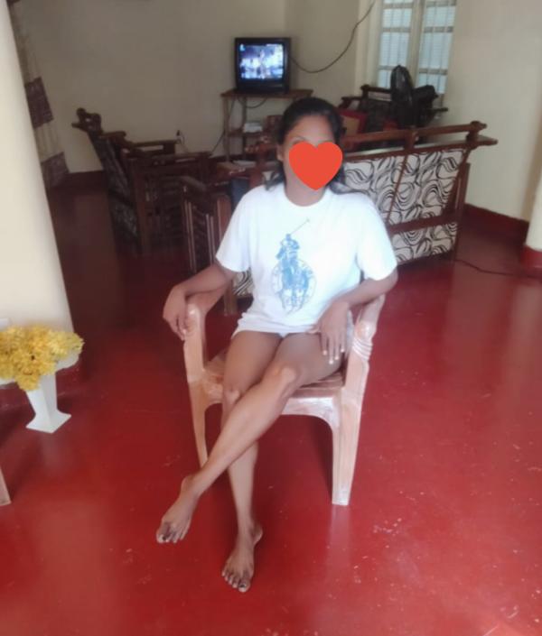 girls-personal photo of Lanka Ads