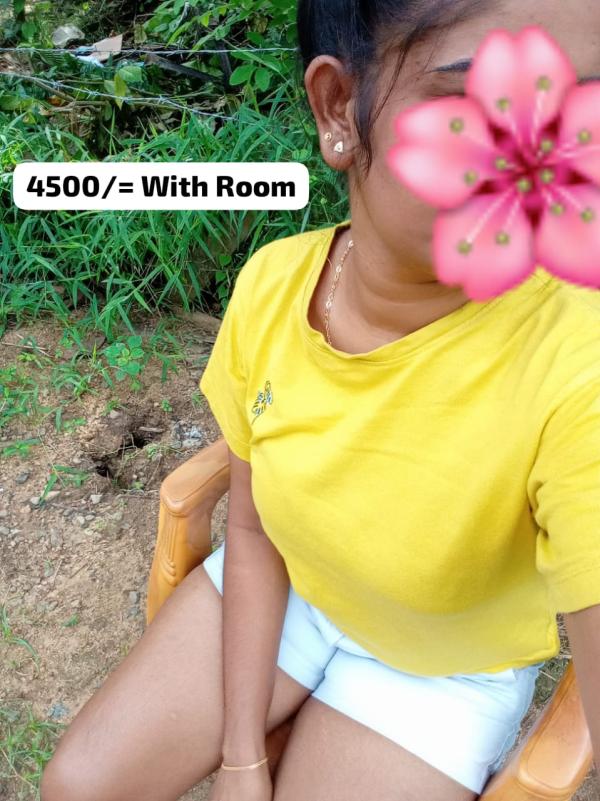 girls-personal photo of Lanka Ads