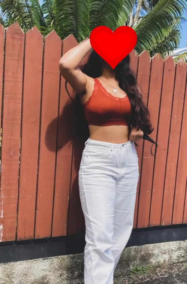 girls-personal photo of Lanka Ads