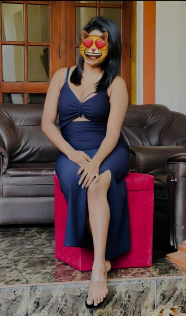 girls-personal photo of Lanka Ads