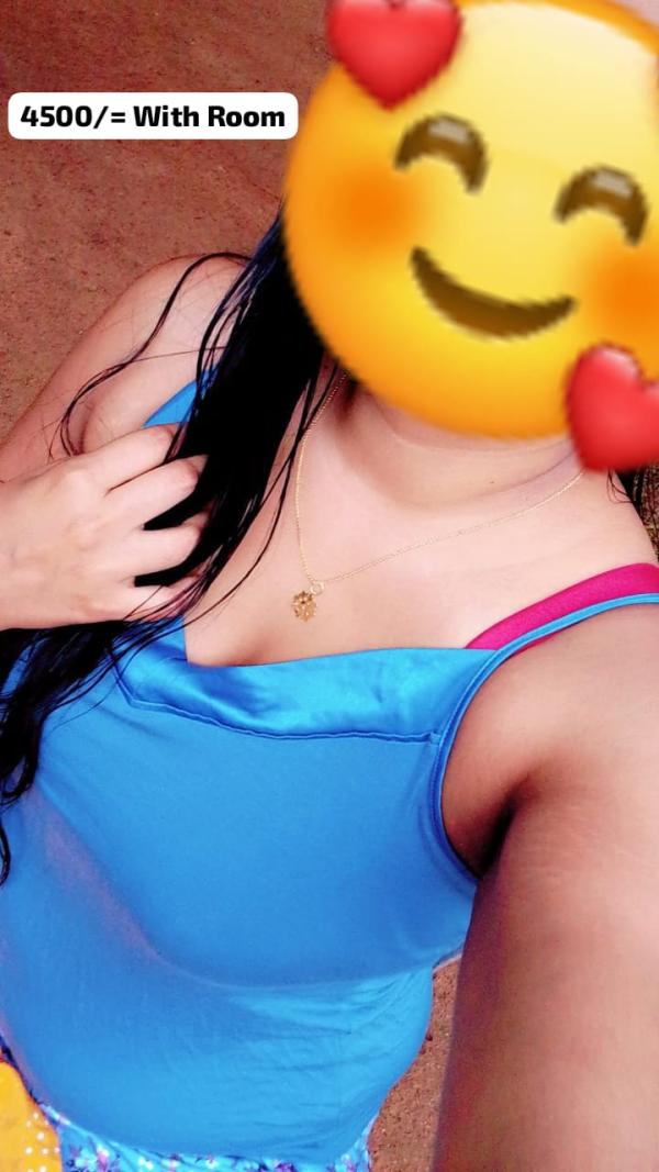 girls-personal photo of Lanka Ads