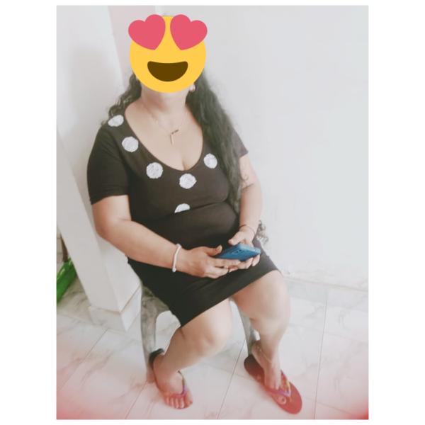 girls-personal photo of Lanka Ads