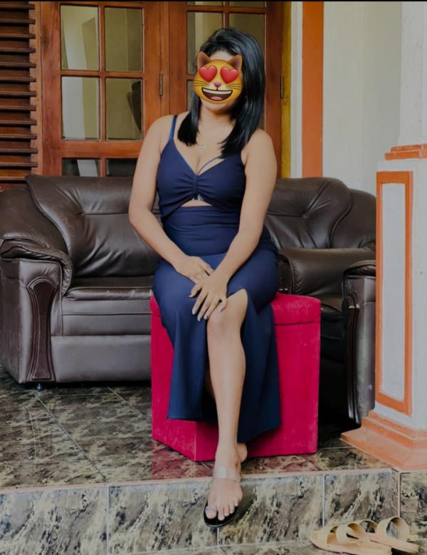 girls-personal photo of Lanka Ads