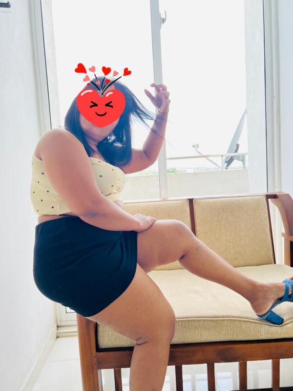 girls-personal photo of Lanka Ads