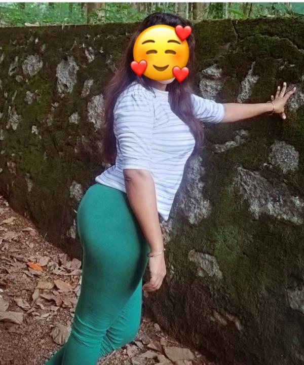 girls-personal photo of Lanka Ads