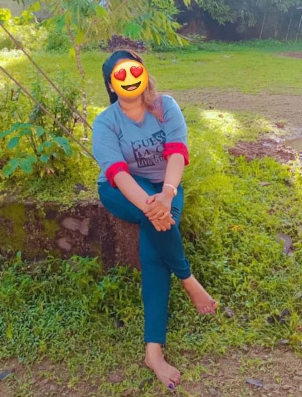 girls-personal photo of Lanka Ads