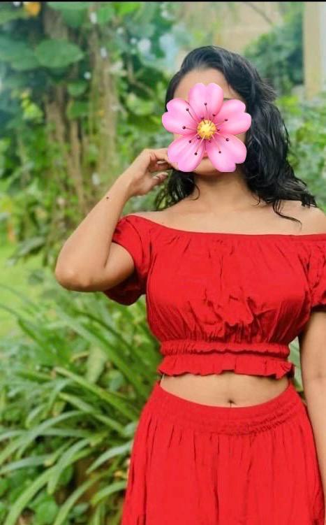 girls-personal photo of Lanka Ads