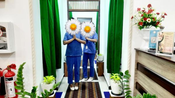 spa photo of Lanka Ads