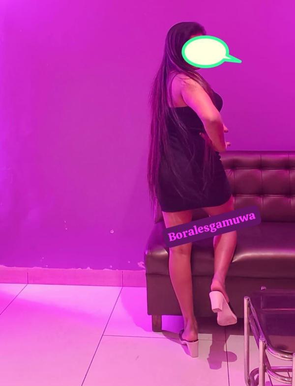 girls-personal photo of Lanka Ads