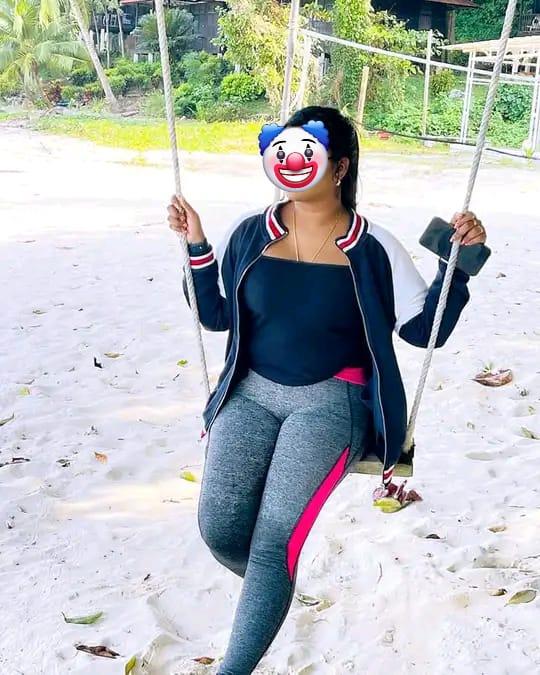 girls-personal photo of Lanka Ads