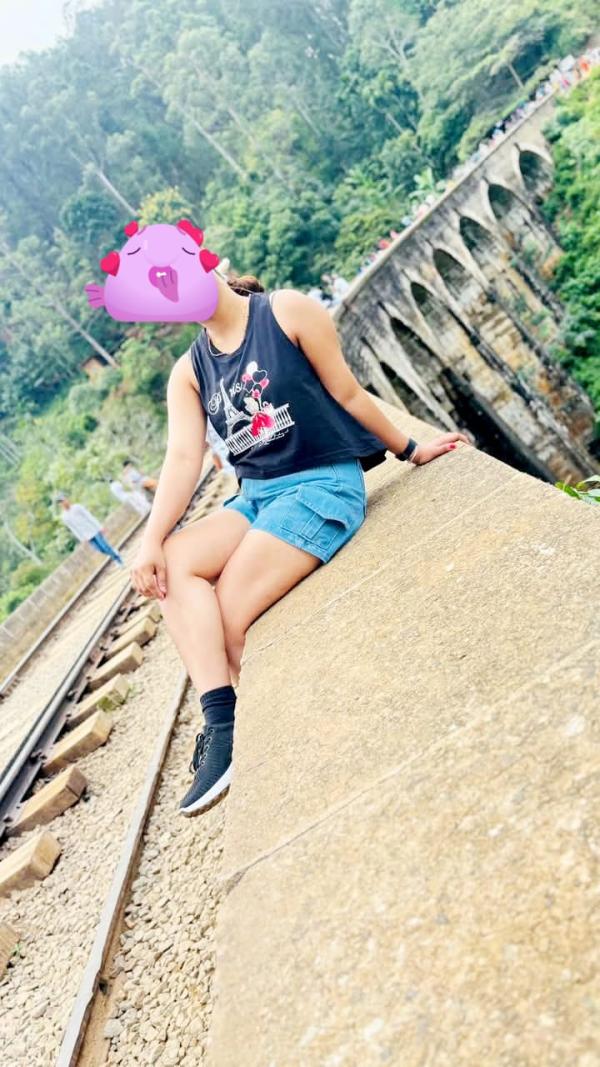 girls-personal photo of Lanka Ads