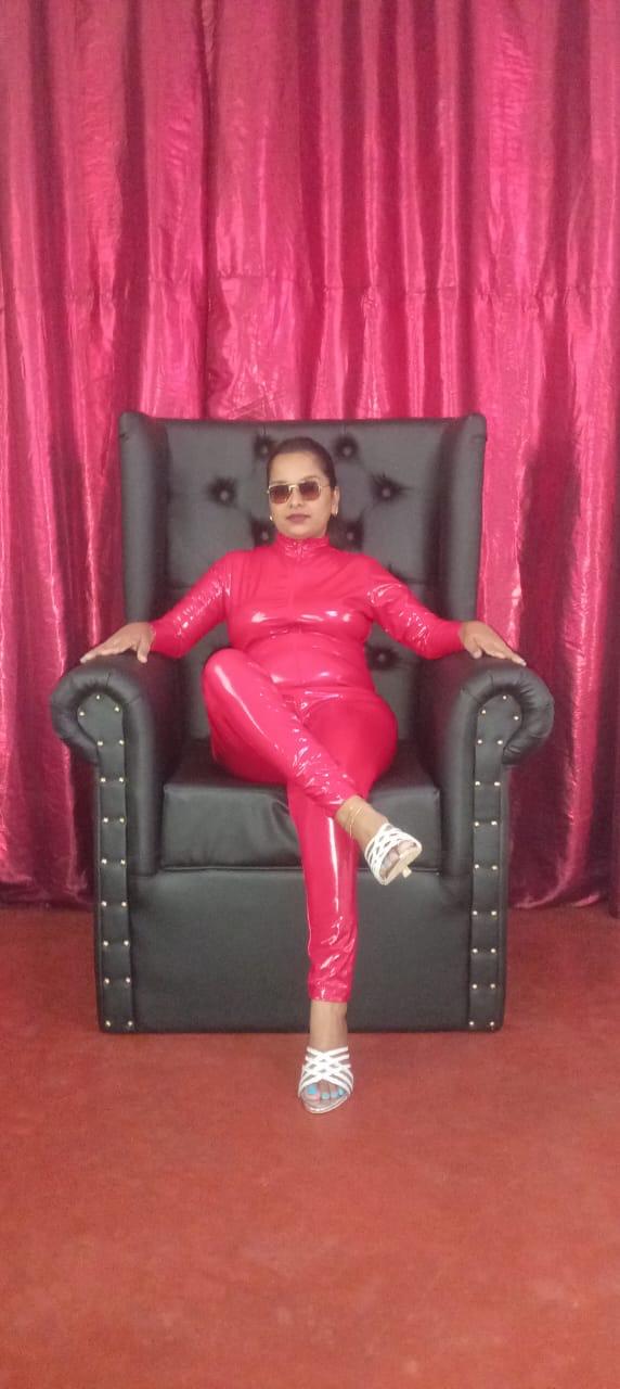 girls-personal photo of Lanka Ads