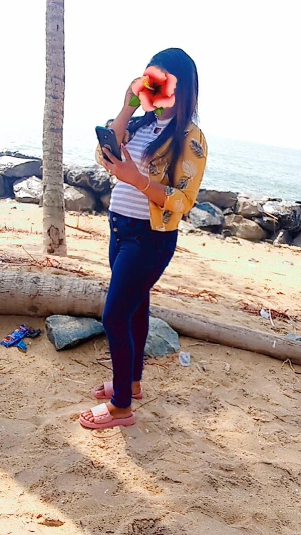 girls-personal photo of Lanka Ads