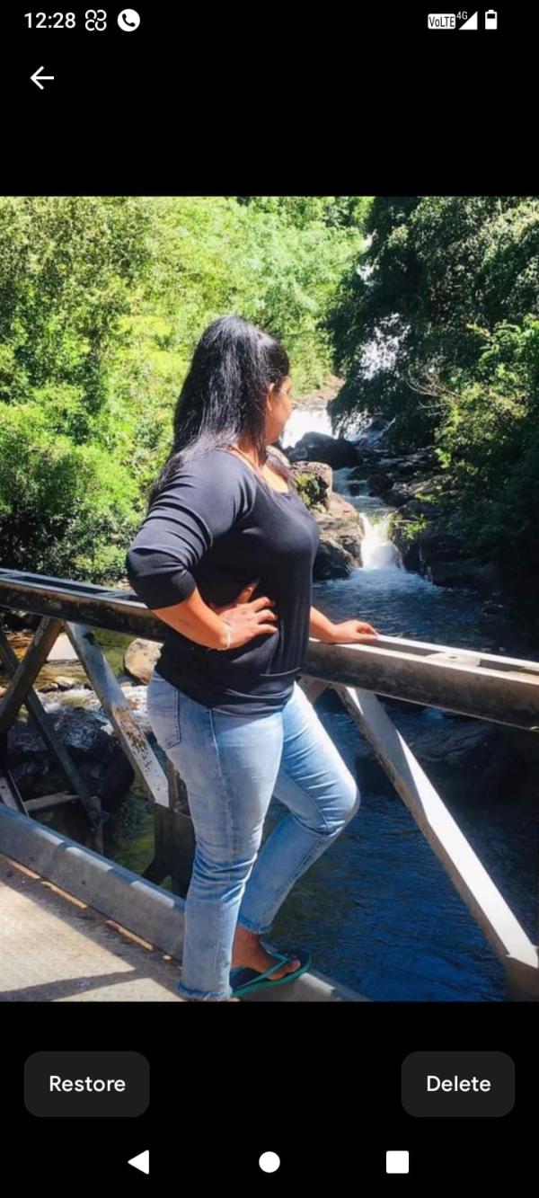 girls-personal photo of Lanka Ads