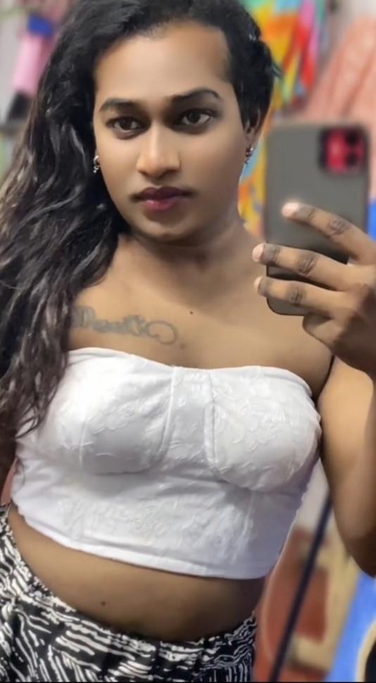 shemale photo of Lanka Ads