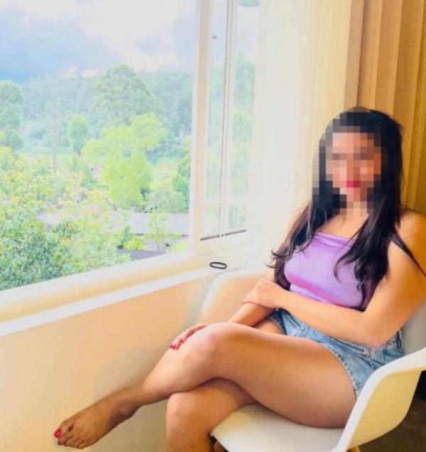 girls-personal photo of Lanka Ads