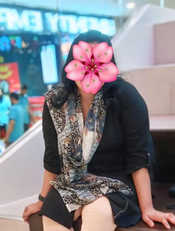 girls-personal photo of Lanka Ads