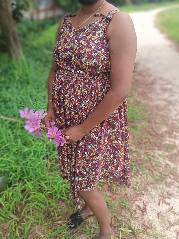 girls-personal photo of Lanka Ads