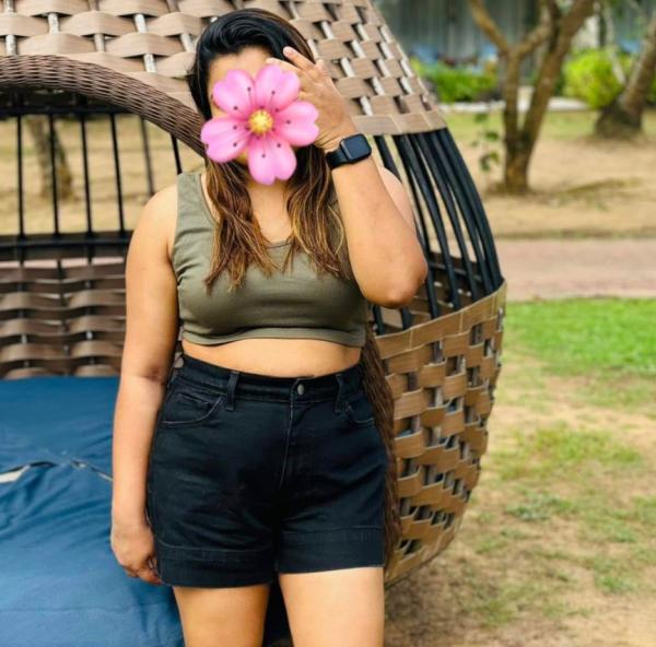 girls-personal photo of Lanka Ads