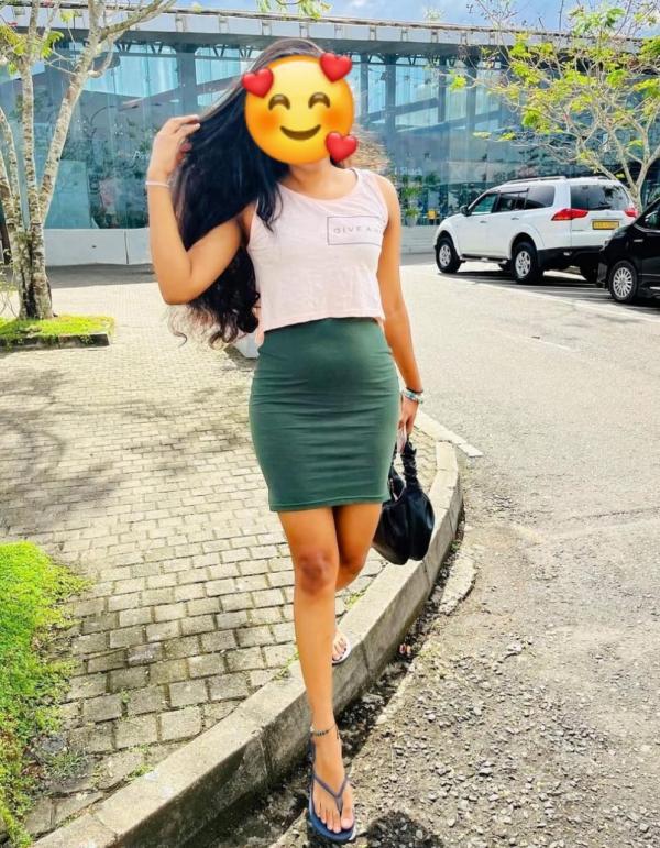 girls-personal photo of Lanka Ads