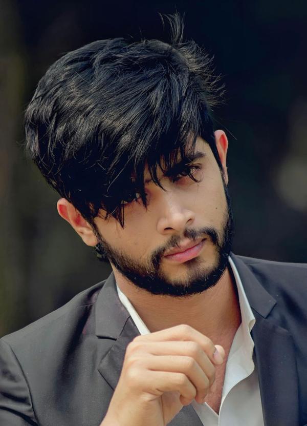 boys-personal photo of Lanka Ads