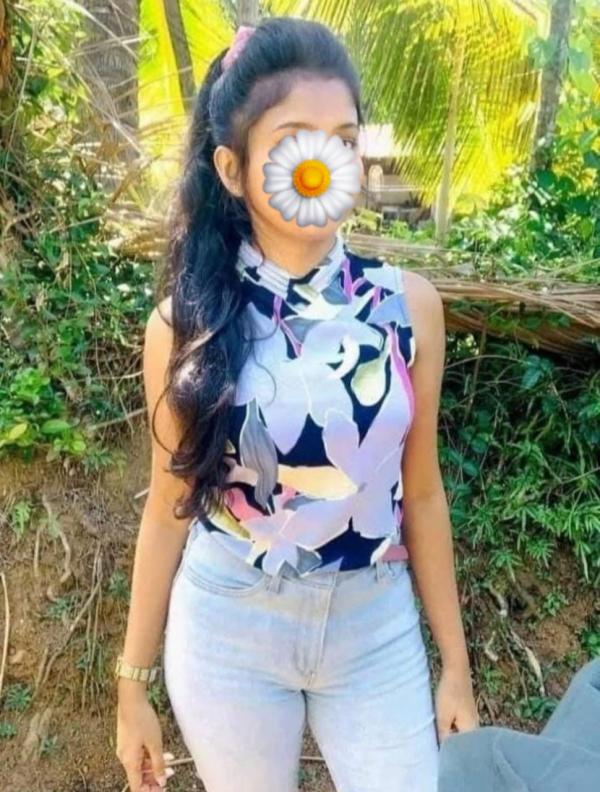 girls-personal photo of Lanka Ads