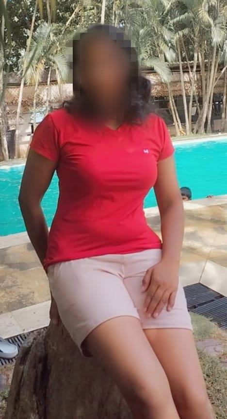 girls-personal photo of Lanka Ads