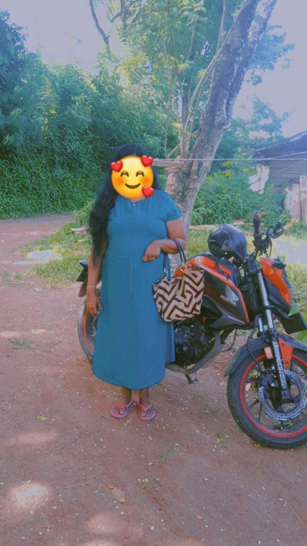 girls-personal photo of Lanka Ads