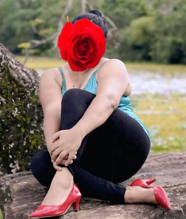 girls-personal photo of Lanka Ads