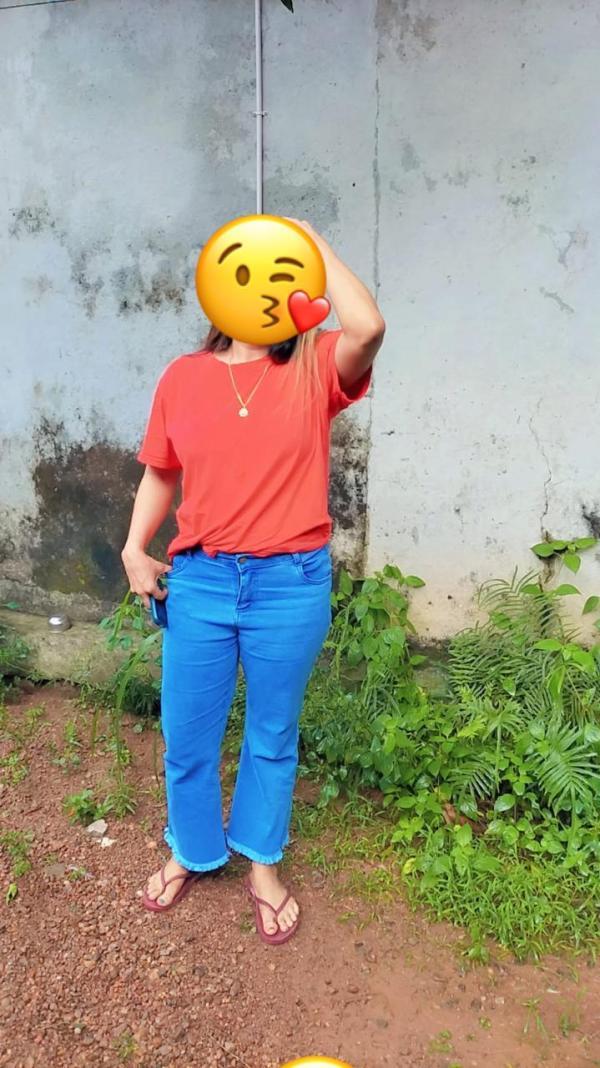 girls-personal photo of Lanka Ads