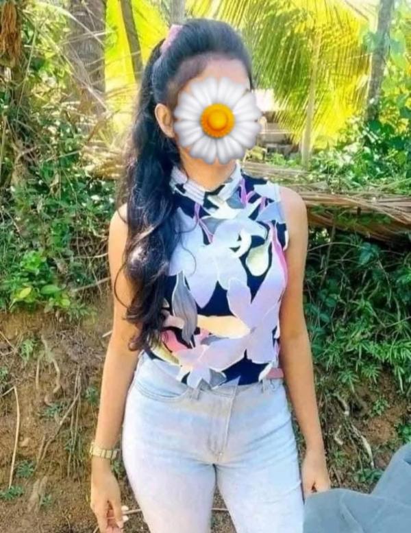 girls-personal photo of Lanka Ads