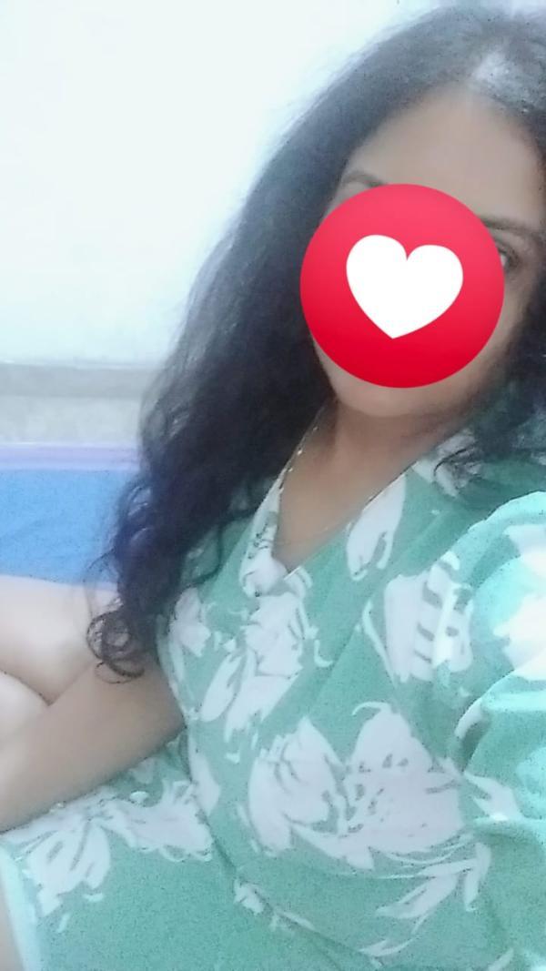 girls-personal photo of Lanka Ads