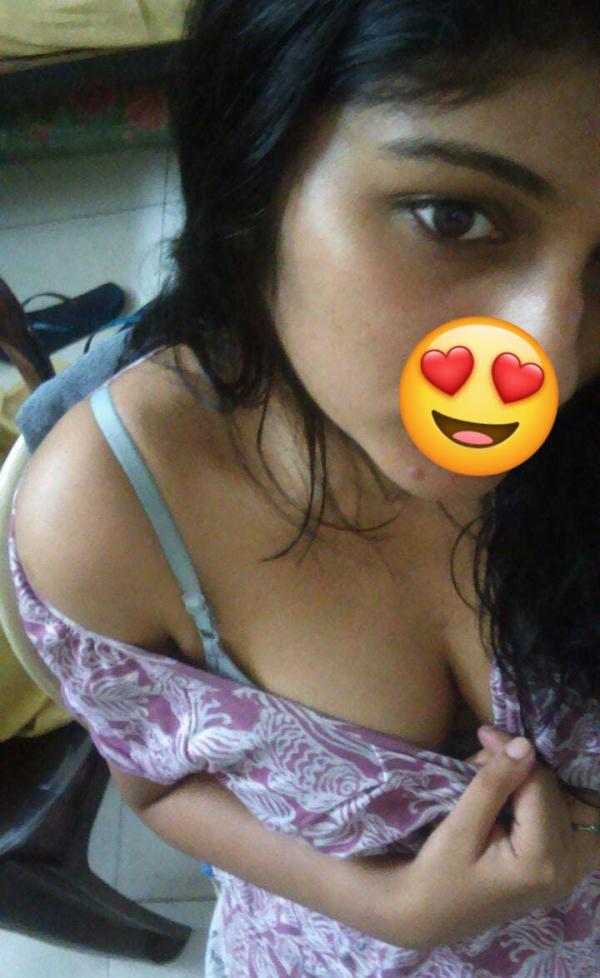 live-cam photo of Lanka Ads