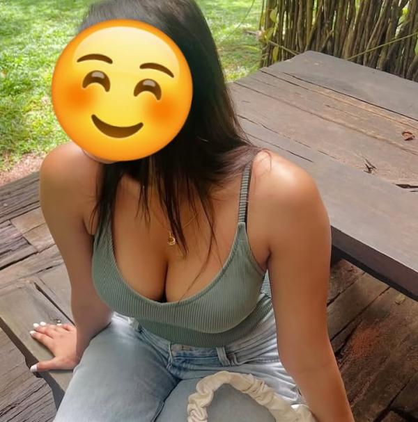 girls-personal photo of Lanka Ads