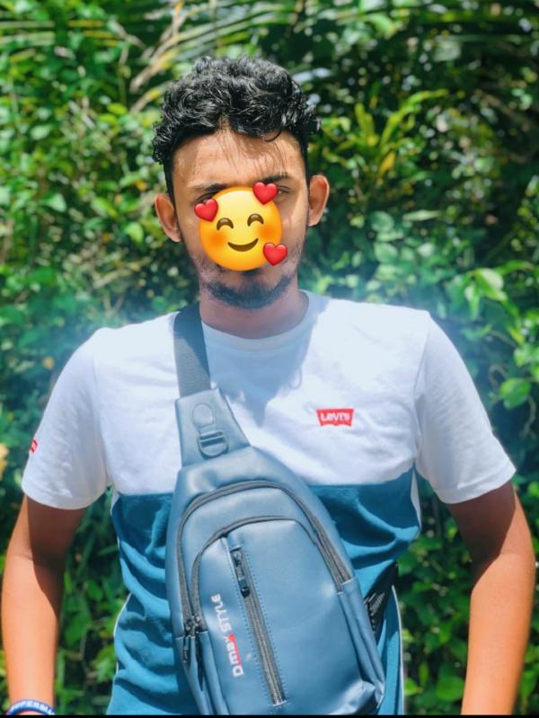 boys-personal photo of Lanka Ads