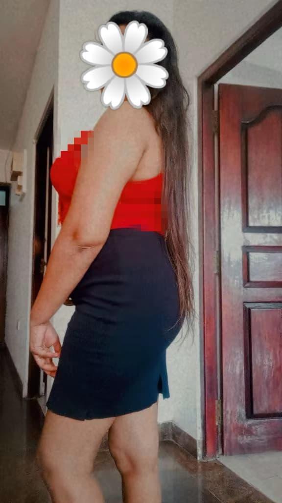 girls-personal photo of Lanka Ads